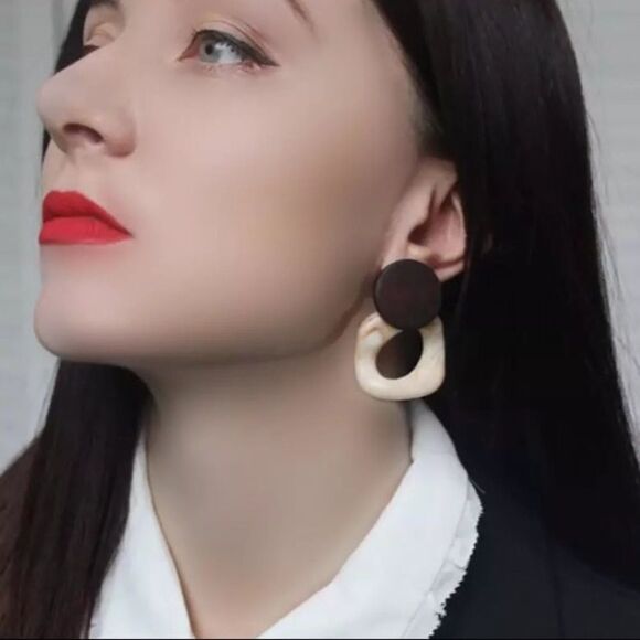 Dark Brown Wood Marble Look Drop Earrings NWT - Picture 7 of 7